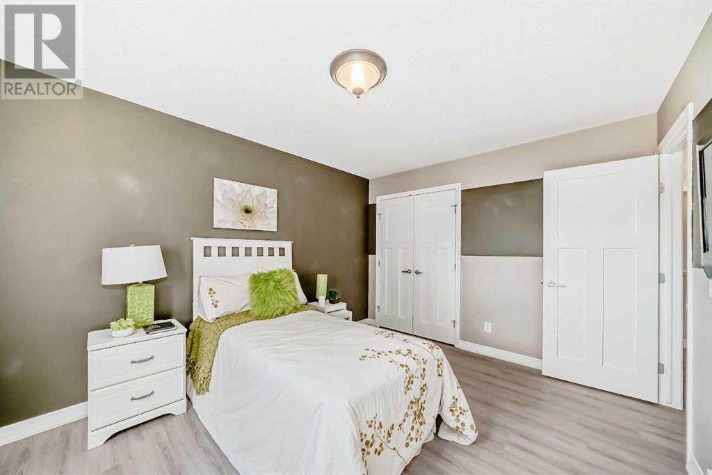 Single Family House for Sale in  Chaparral Valley Grove SE Chaparral Calgary 