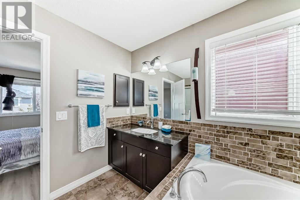 Single Family House for Sale in  Chaparral Valley Grove SE Chaparral Calgary 