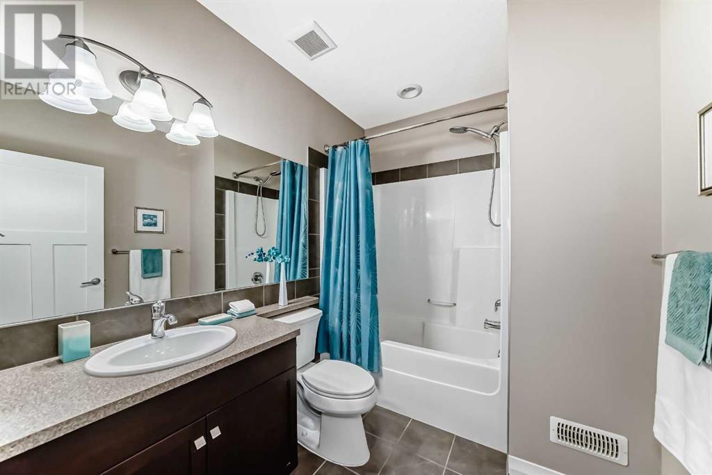 Single Family House for Sale in  Chaparral Valley Grove SE Chaparral Calgary 