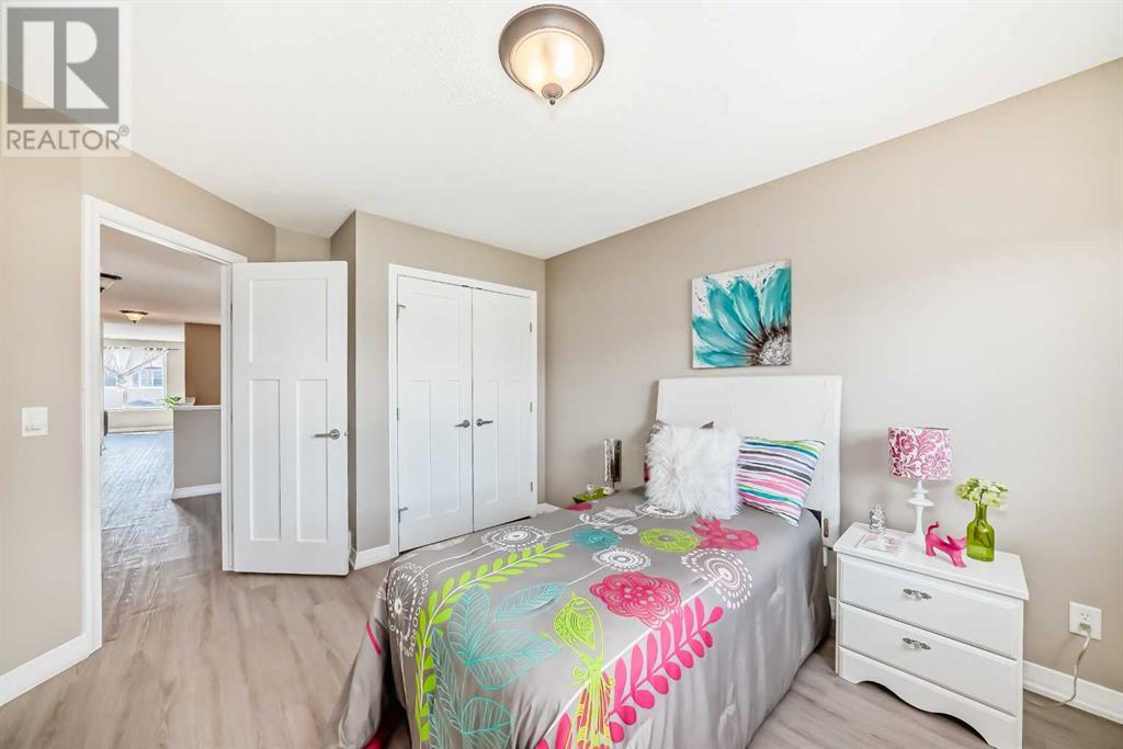 Single Family House for Sale in  Chaparral Valley Grove SE Chaparral Calgary 