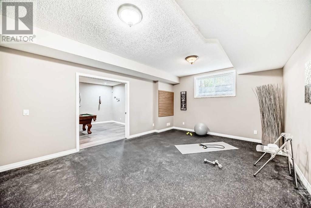Single Family House for Sale in  Chaparral Valley Grove SE Chaparral Calgary 