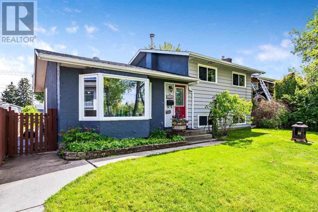 Single Family House 4 Level for Sale in  Addison Place SE Acadia Calgary 