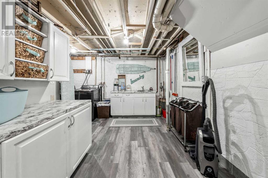 Single Family House 4 Level for Sale in  Addison Place SE Acadia Calgary 