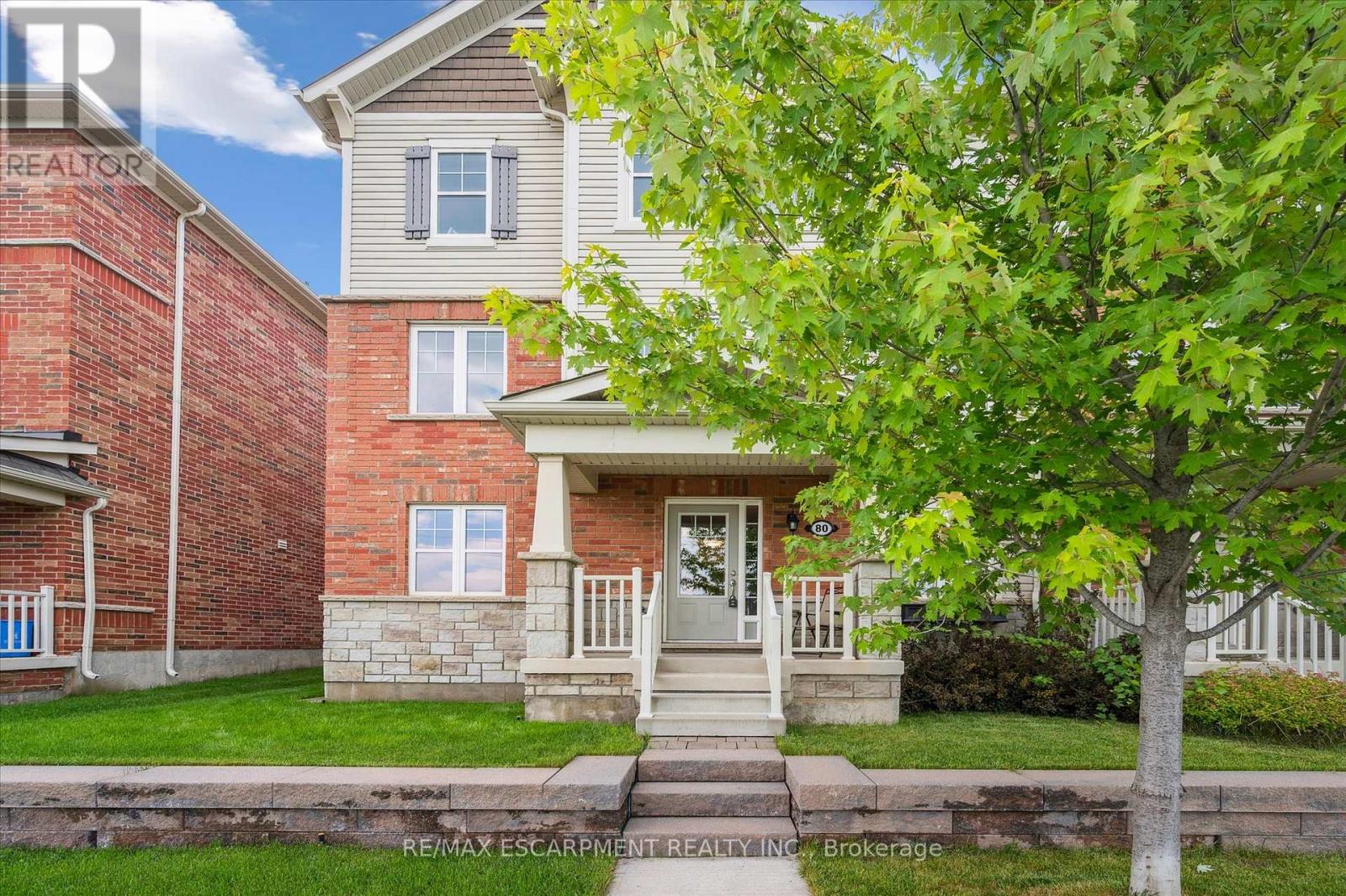 Photo 2 of 80 22 Spring Creek Drive, Hamilton ON
