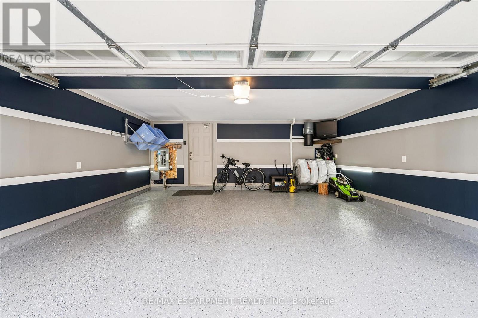 Photo 38 of 80 22 Spring Creek Drive, Hamilton ON