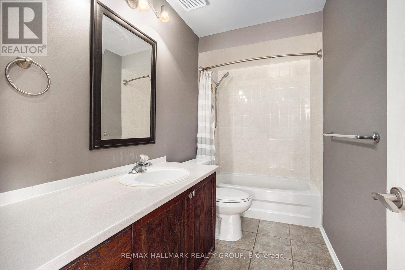 Photo 37 of 314 Stoneway Drive, Ottawa ON