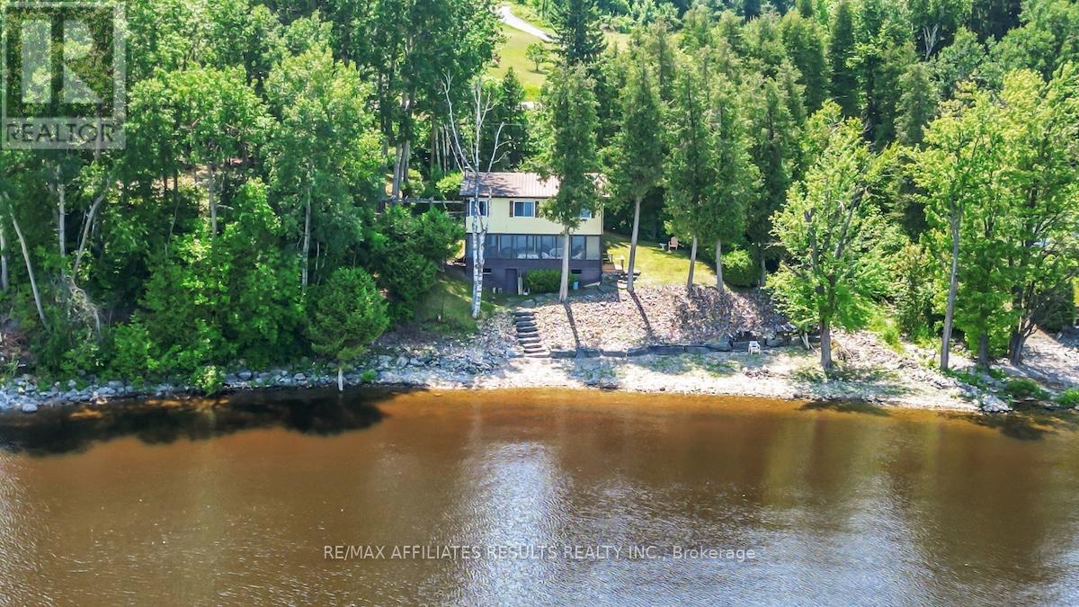 Photo 14 of 2130 B River Road, Mcnab Braeside ON