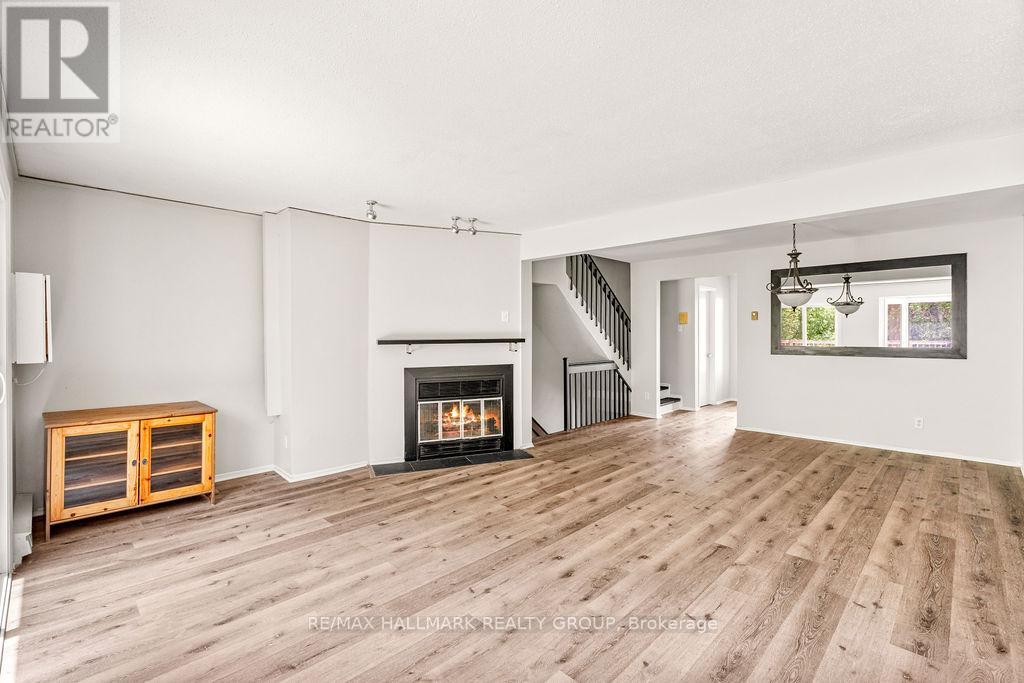 Photo 29 of 4 1 Timberview Way, Ottawa ON
