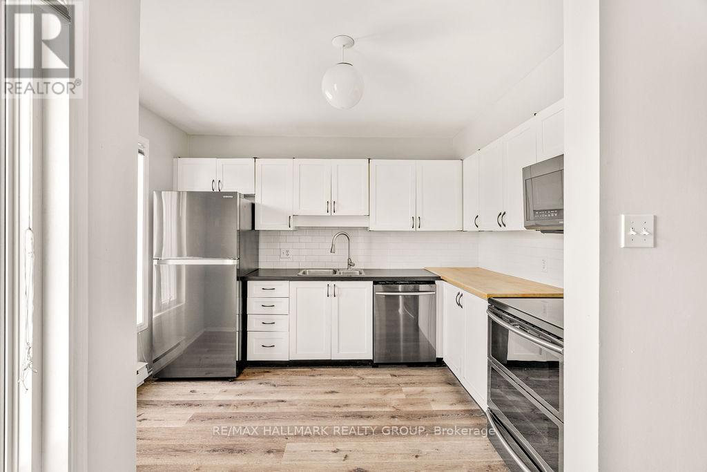 Photo 30 of 4 1 Timberview Way, Ottawa ON