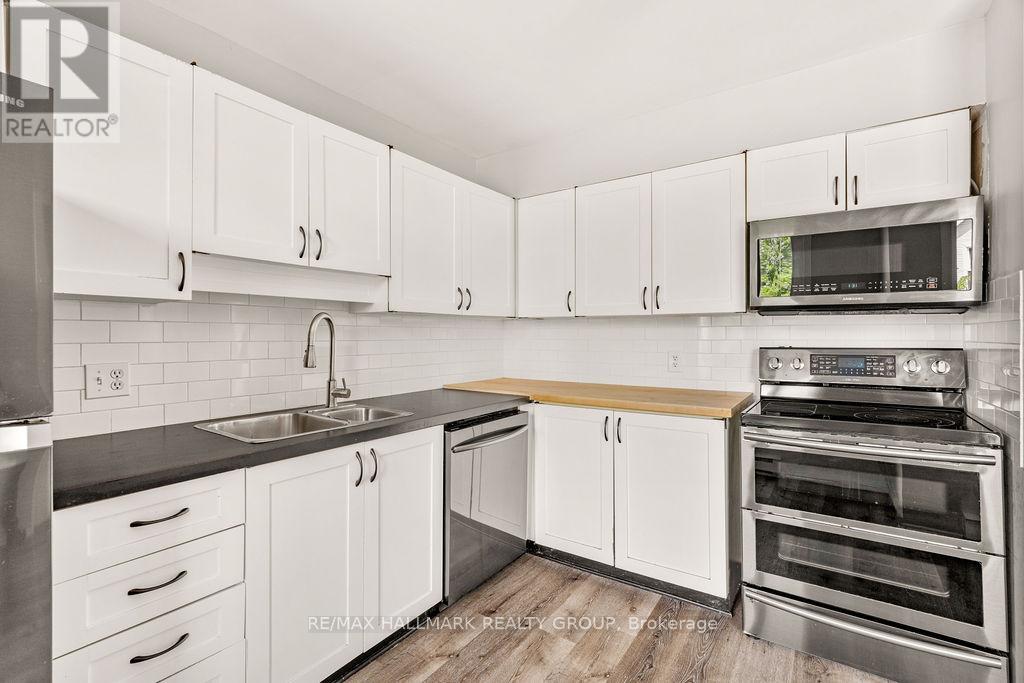 Photo 28 of 4 1 Timberview Way, Ottawa ON