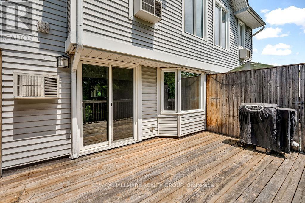 Photo 33 of 4 1 Timberview Way, Ottawa ON