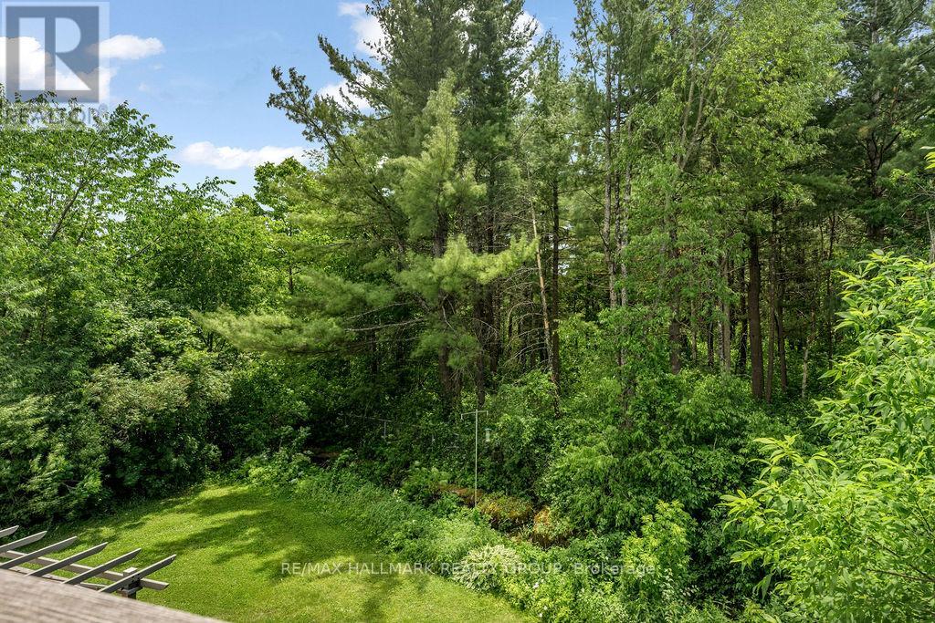Photo 3 of 4 1 Timberview Way, Ottawa ON
