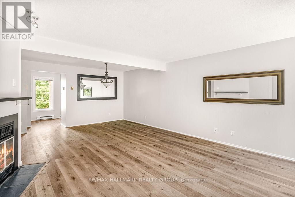 Photo 1 of 4 1 Timberview Way, Ottawa ON