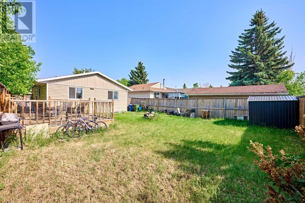 Single Family House Bungalow for Sale in  Doverglen Crescent SE Dover Calgary 