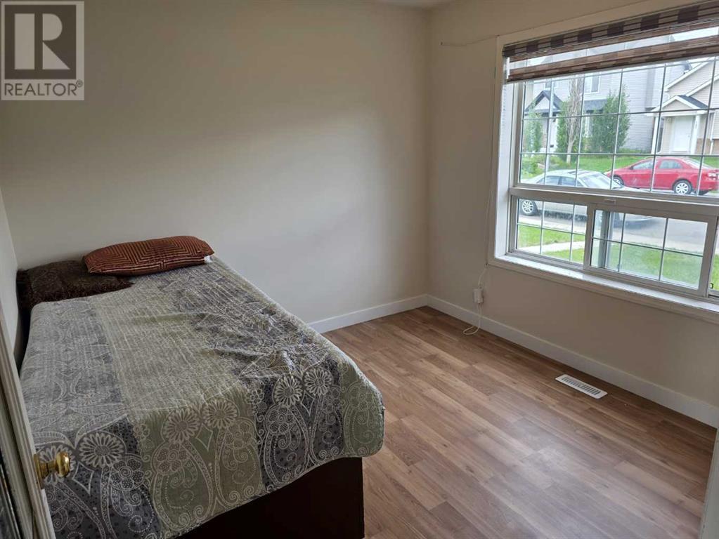 Single Family House for Sale in  Saddlemead Green Saddle Ridge Calgary 