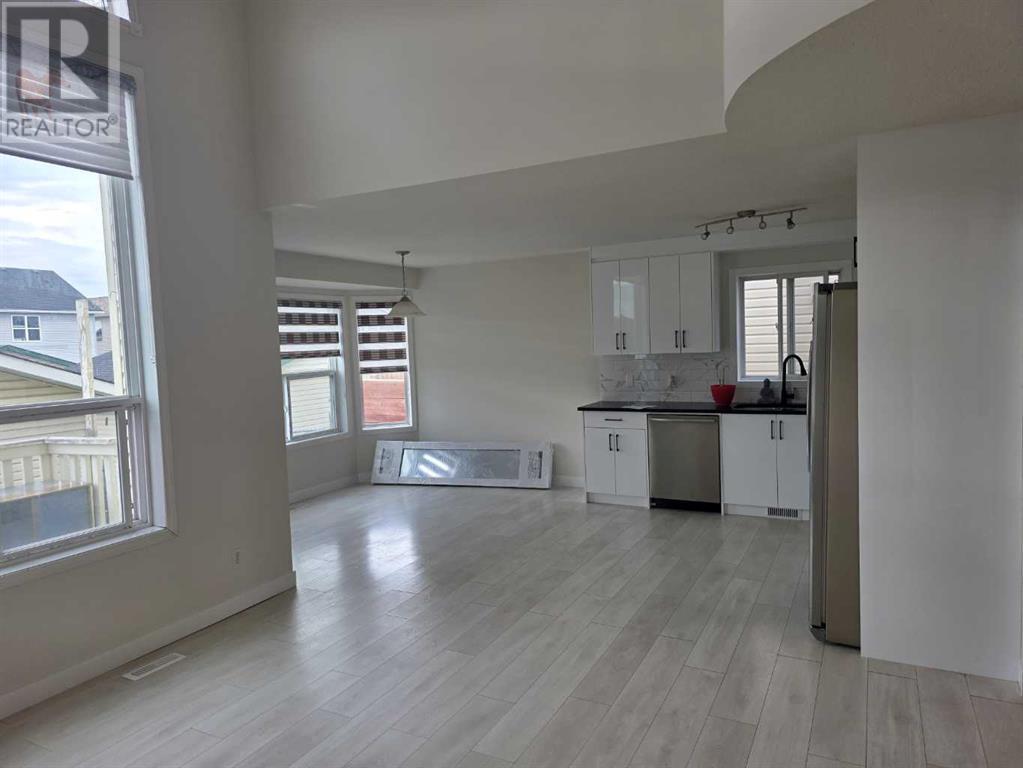 Single Family House for Sale in  Saddlemead Green Saddle Ridge Calgary 