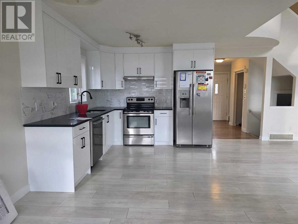 Single Family House for Sale in  Saddlemead Green Saddle Ridge Calgary 