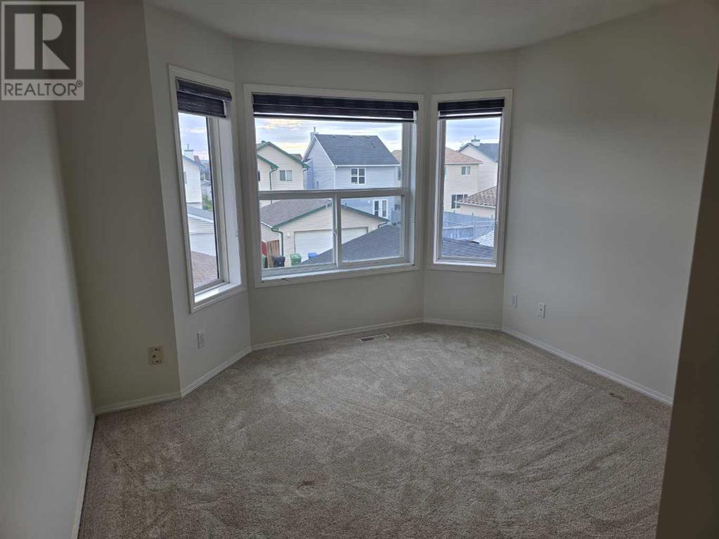Single Family House for Sale in  Saddlemead Green Saddle Ridge Calgary 