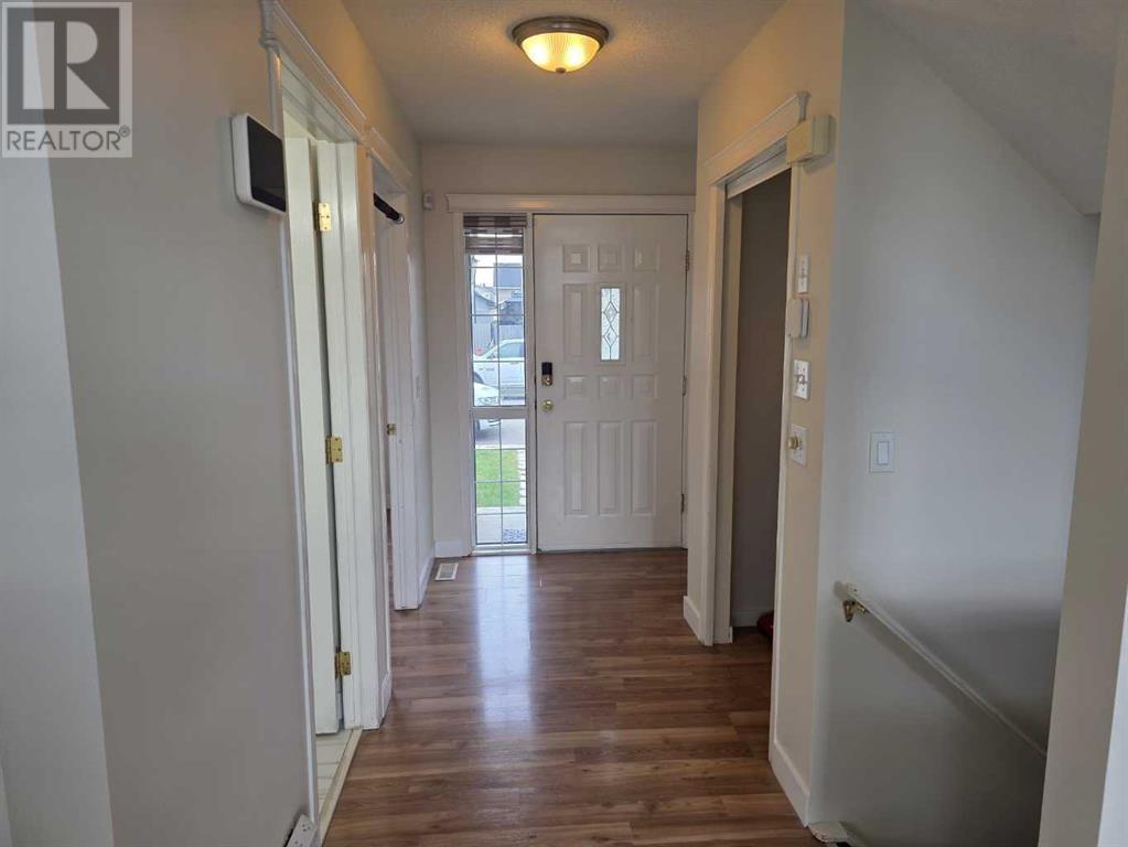 Single Family House for Sale in  Saddlemead Green Saddle Ridge Calgary 