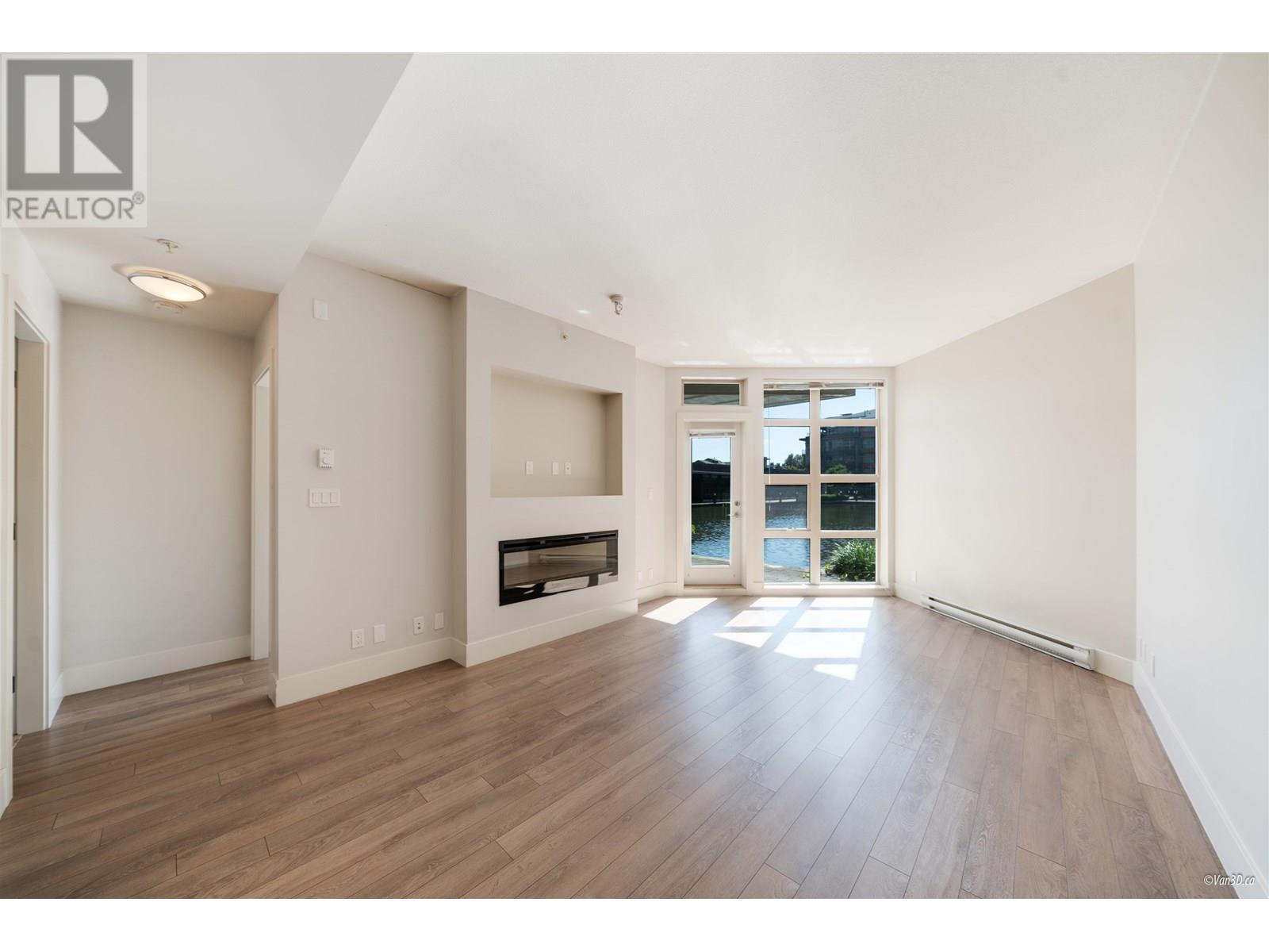 Photo 27 of 111 3606 Aldercrest Drive, North Vancouver BC