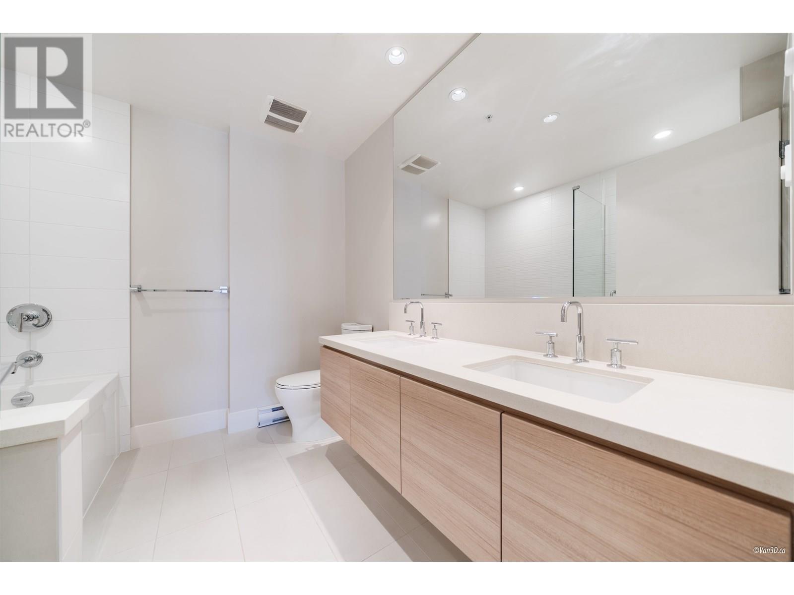 Photo 16 of 111 3606 Aldercrest Drive, North Vancouver BC
