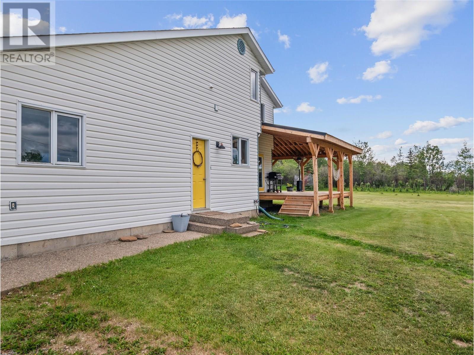 Photo 4 of 3443 210 Road, Dawson Creek BC