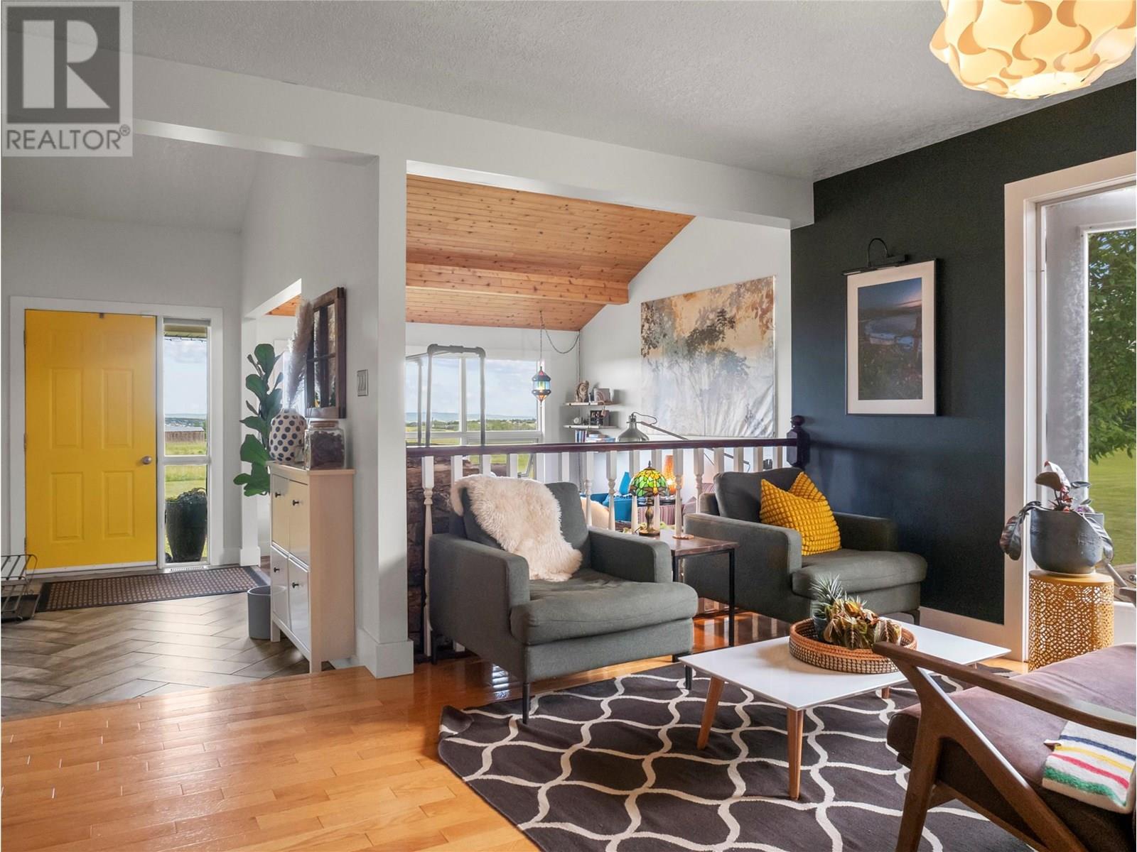 Photo 16 of 3443 210 Road, Dawson Creek BC
