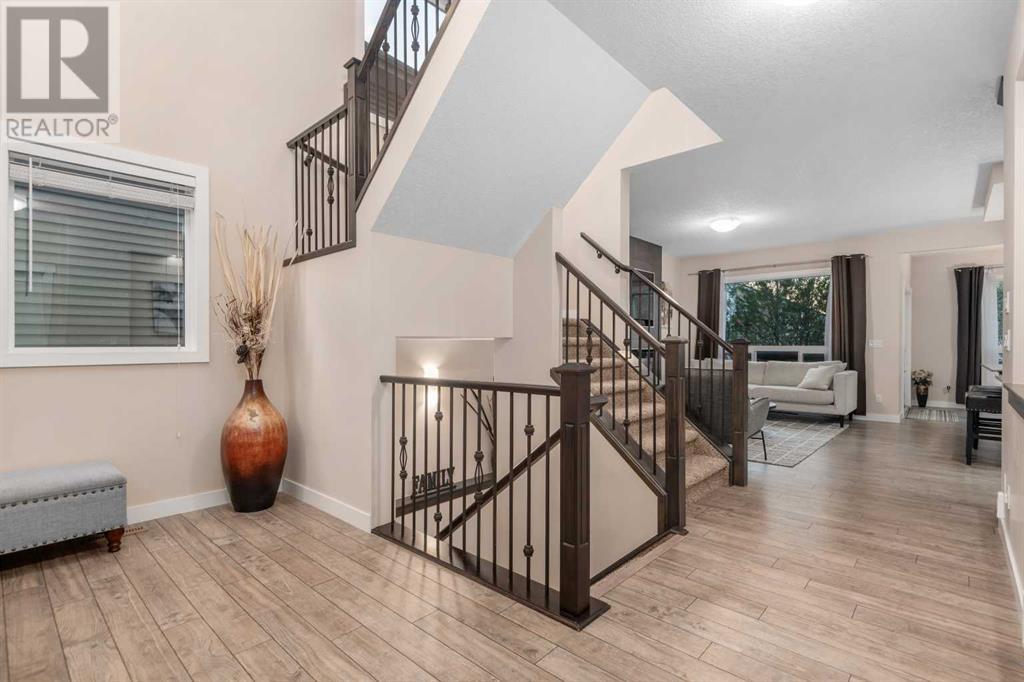 Single Family House for Sale in  Sherwood Street NW Sherwood Calgary 