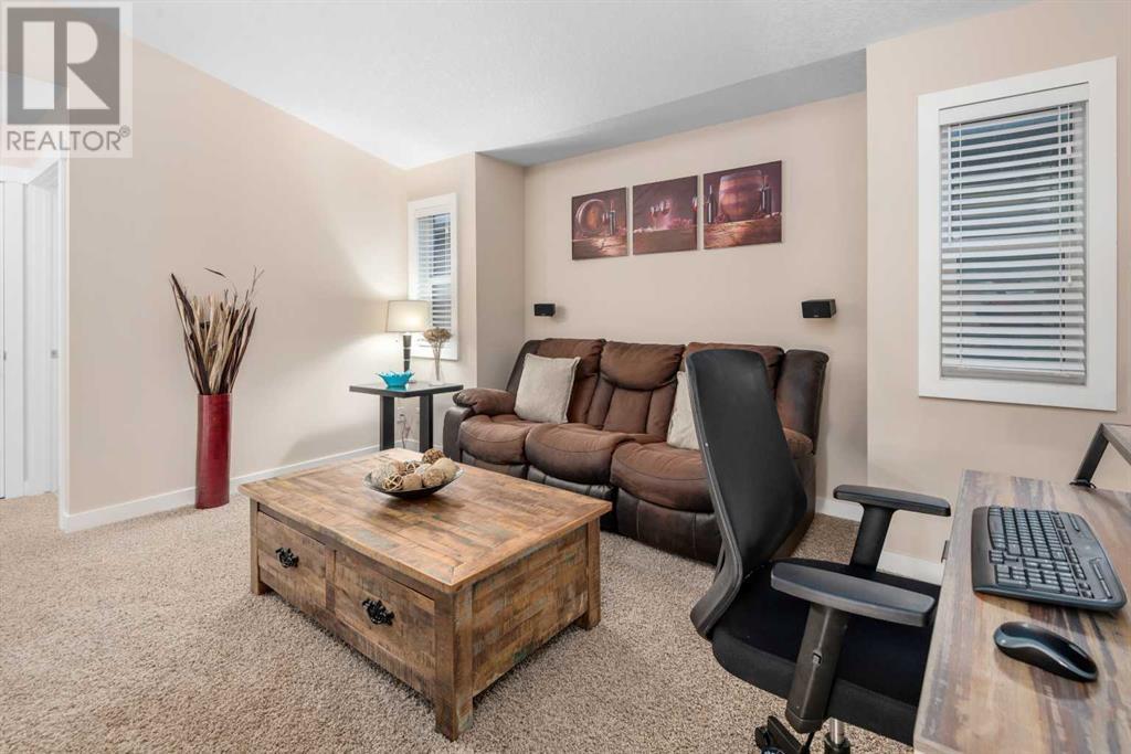 Single Family House for Sale in  Sherwood Street NW Sherwood Calgary 