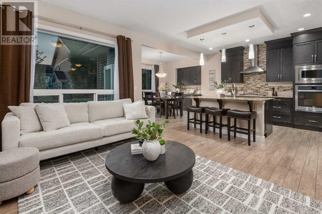 Single Family House for Sale in  Sherwood Street NW Sherwood Calgary 