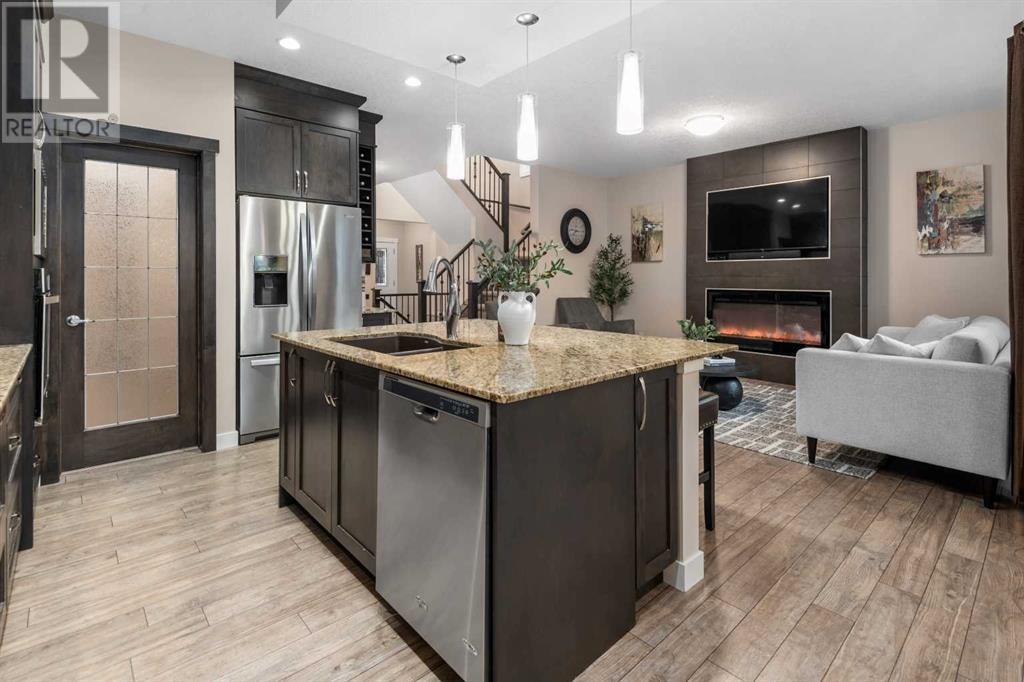 Single Family House for Sale in  Sherwood Street NW Sherwood Calgary 