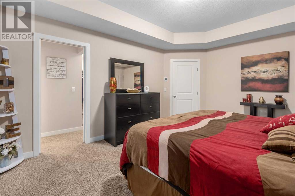 Single Family House for Sale in  Sherwood Street NW Sherwood Calgary 