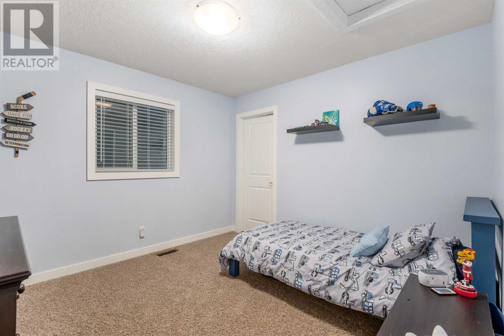 Single Family House for Sale in  Sherwood Street NW Sherwood Calgary 