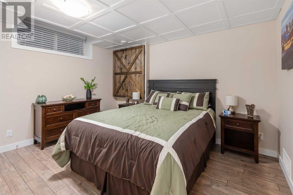 Single Family House for Sale in  Sherwood Street NW Sherwood Calgary 