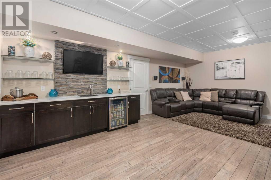 Single Family House for Sale in  Sherwood Street NW Sherwood Calgary 