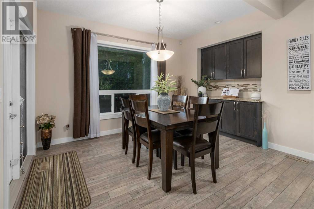 Single Family House for Sale in  Sherwood Street NW Sherwood Calgary 