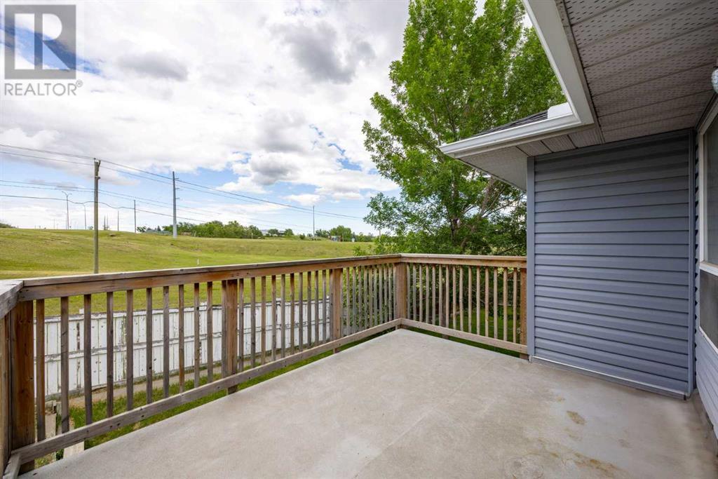 Single Family House 3 Level for Sale in  Riverstone Close SE Riverbend Calgary 