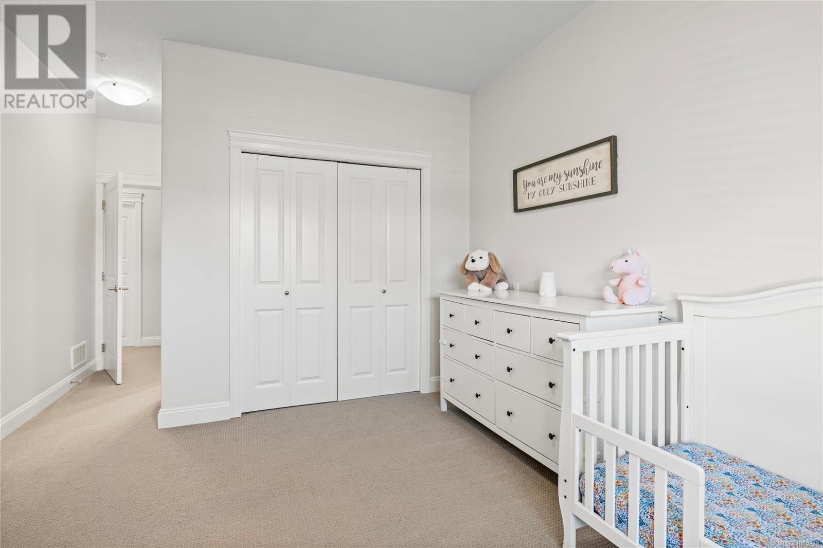 #106 4745 GRANDVIEW CRT - Image 19