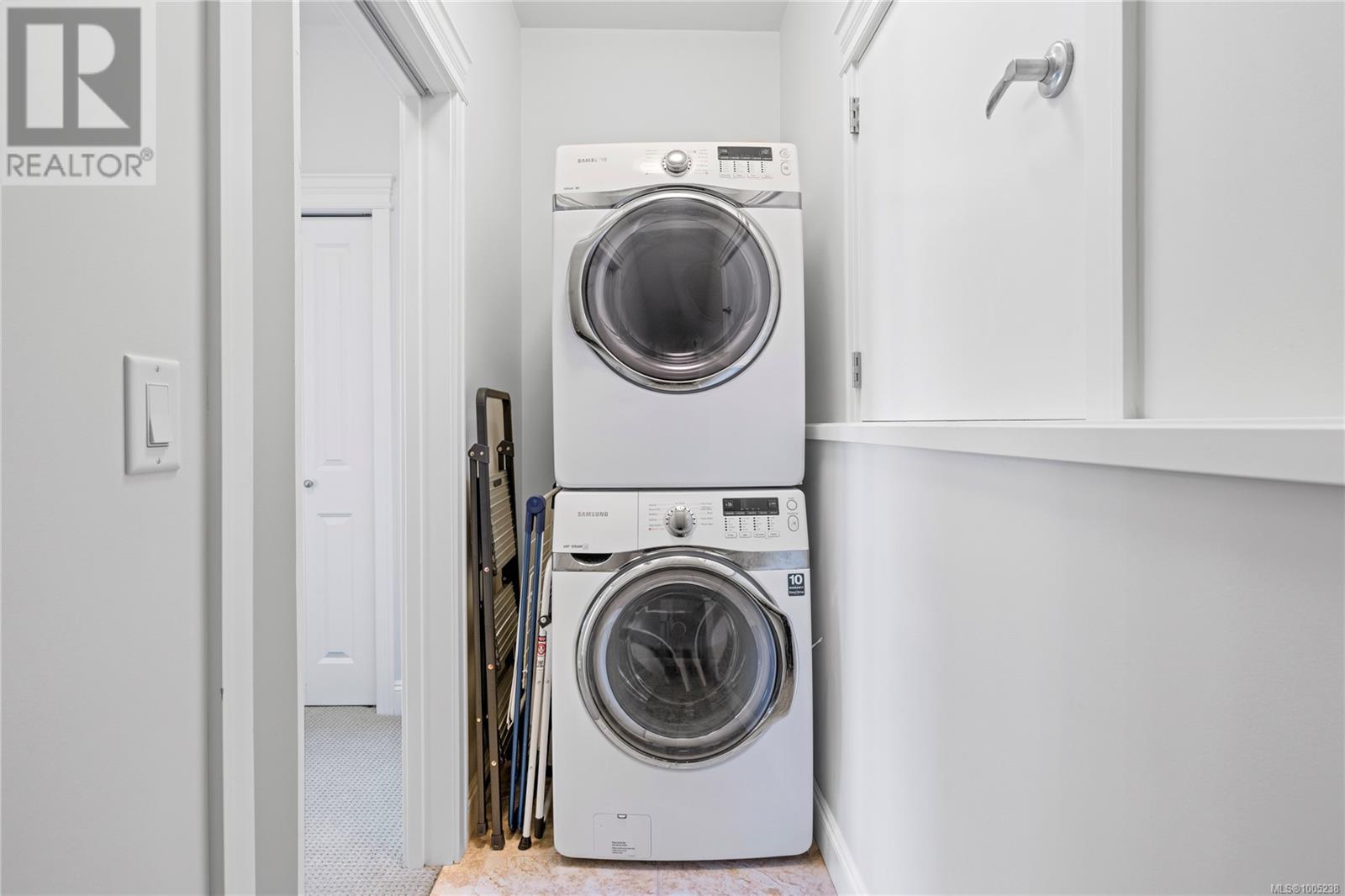 #106 4745 GRANDVIEW CRT - Image 28
