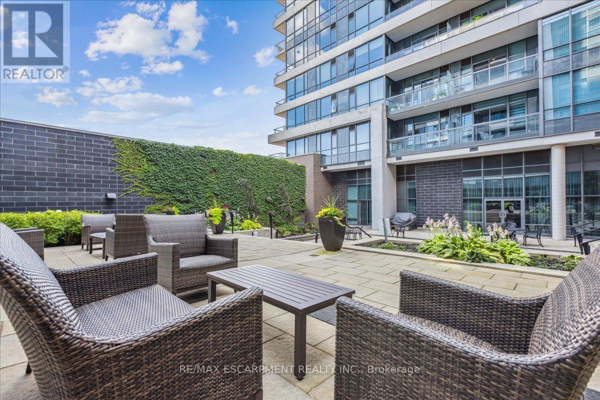 Photo 24 of 316 1 Hurontario Street, Mississauga ON