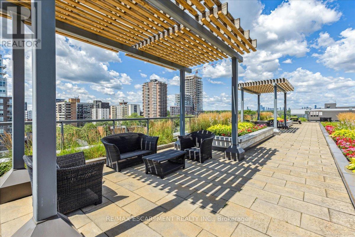 Photo 25 of 316 1 Hurontario Street, Mississauga ON