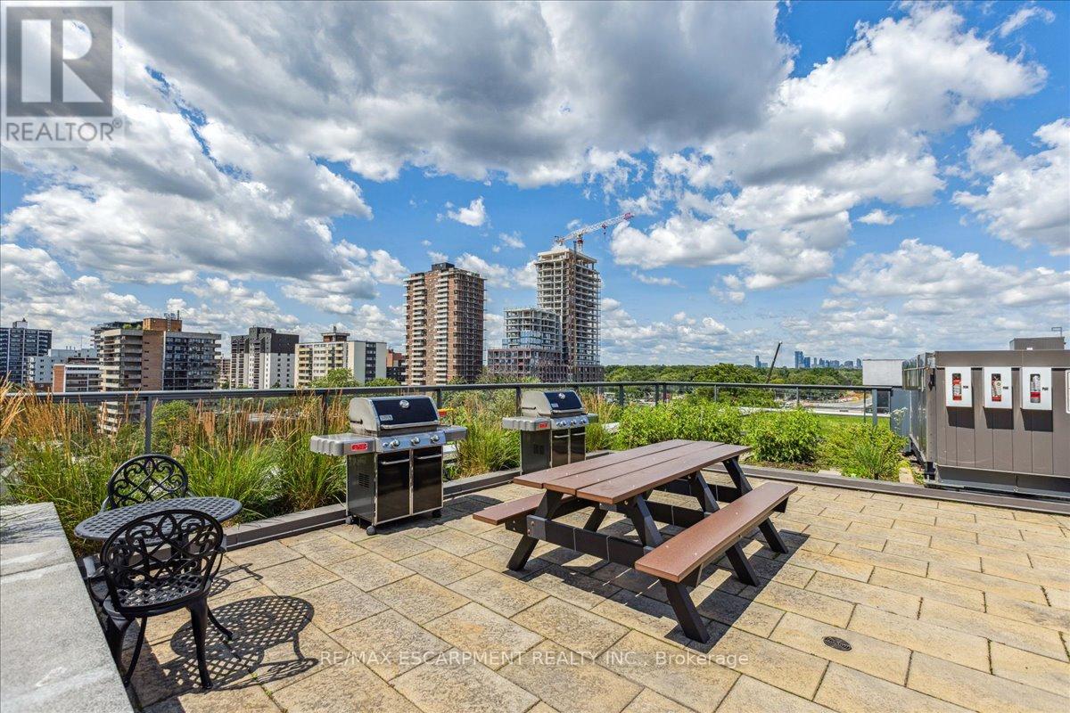 Photo 26 of 316 1 Hurontario Street, Mississauga ON