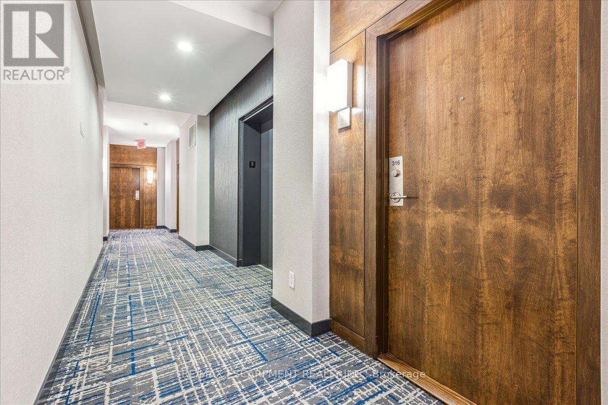 Photo 6 of 316 1 Hurontario Street, Mississauga ON
