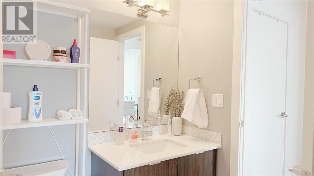 Single Family House for Sale in    Avenue SW Downtown Commercial Core Calgary 