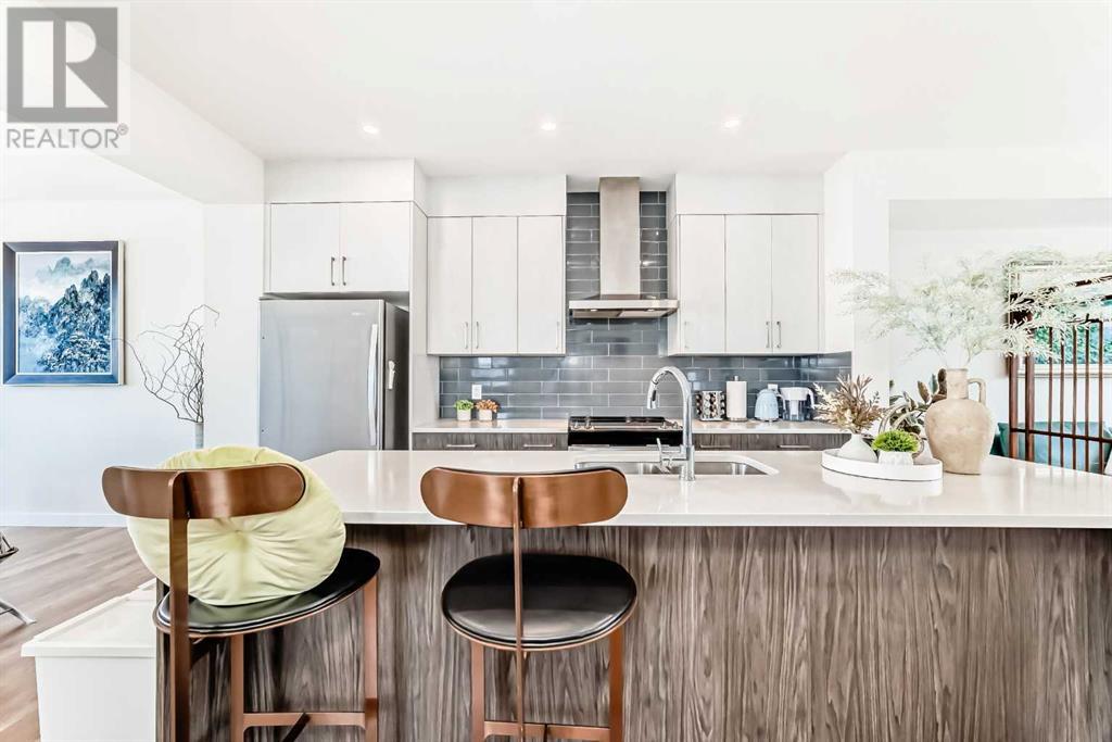 Single Family House for Sale in  Crestridge Common SW Crestmont Calgary 