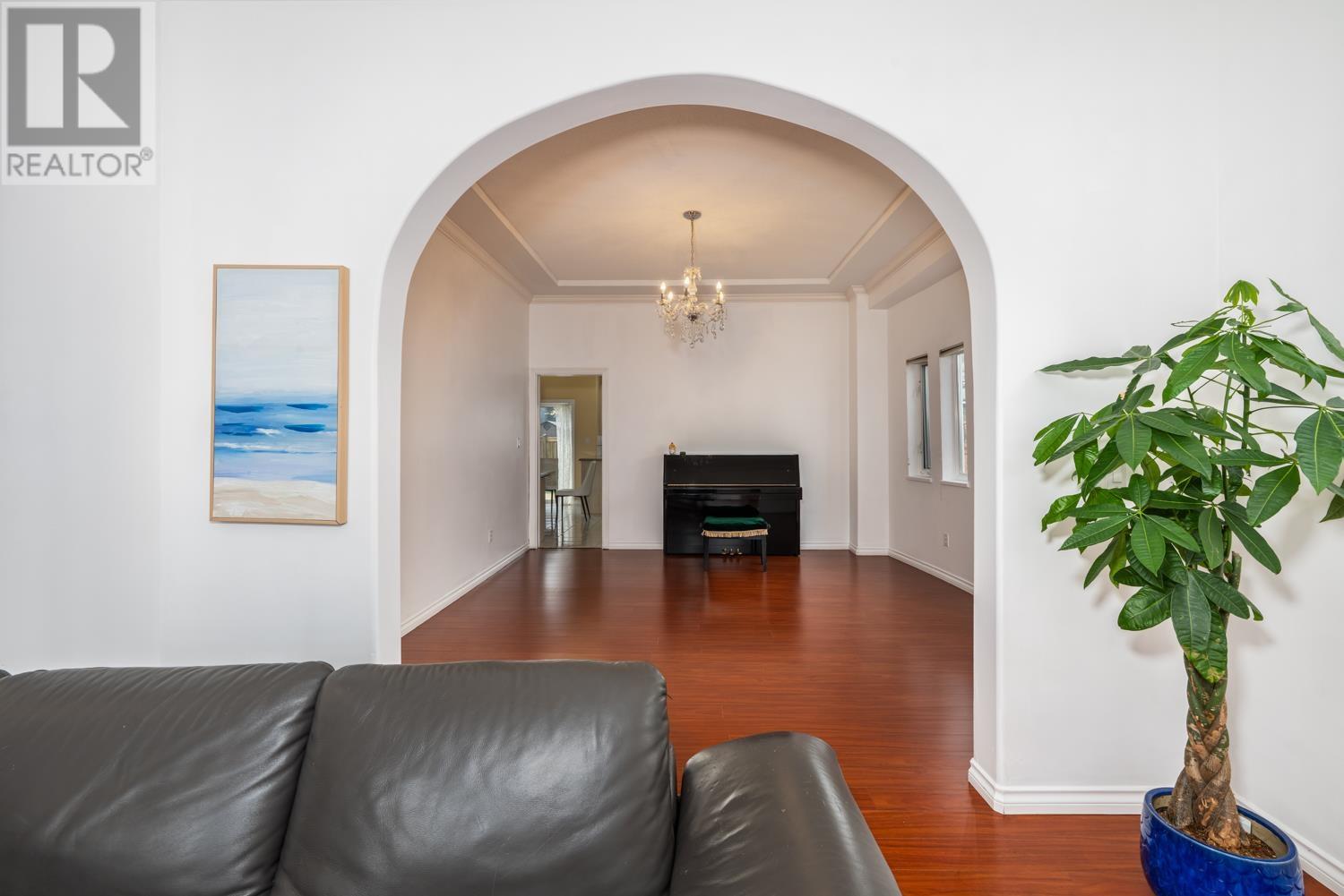 Photo 6 of 12091 Mellis Drive, Richmond BC
