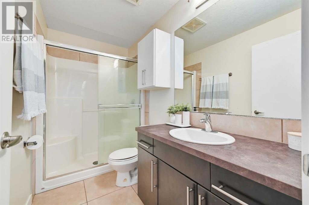 Single Family House for Sale in    Street SW Bankview Calgary 