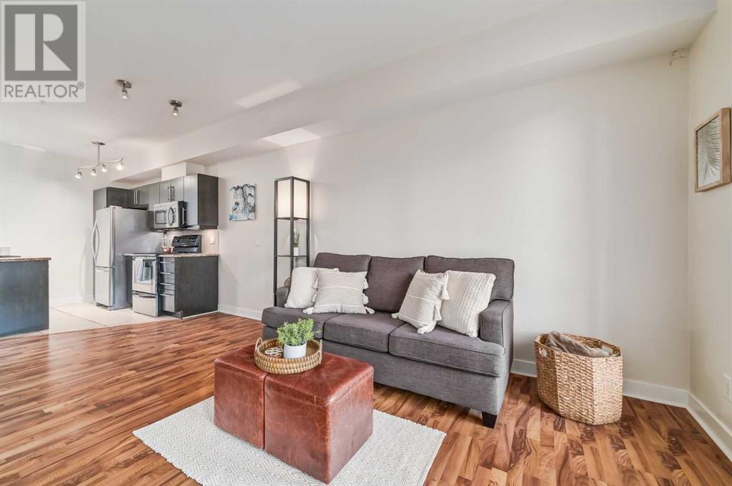 Single Family House for Sale in    Street SW Bankview Calgary 