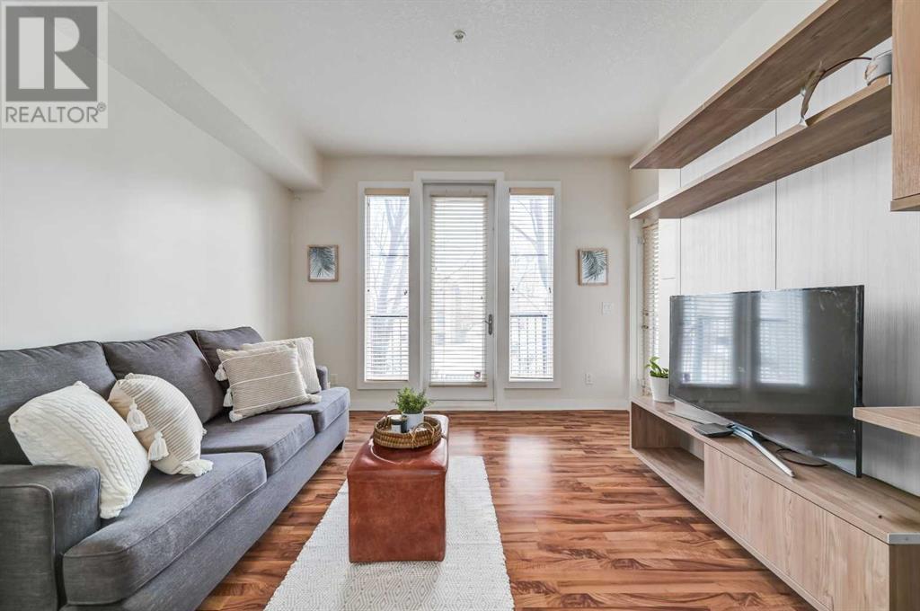 Single Family House for Sale in    Street SW Bankview Calgary 