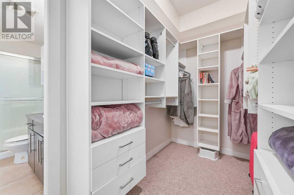 Single Family House for Sale in    Street SW Bankview Calgary 